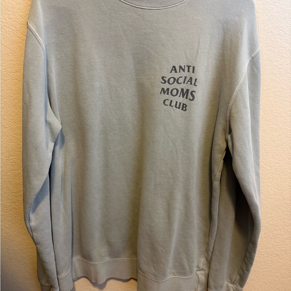 Anti Social Moms Club Crewneck Sweatshirt

Gently used, no stains